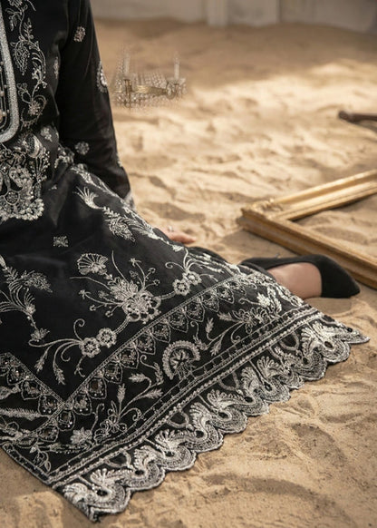 Black and white Gulaal