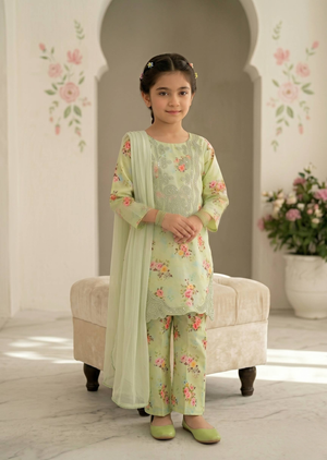 Girls Light Green Floral Printed Embroidered Kurta Set with Dupatta