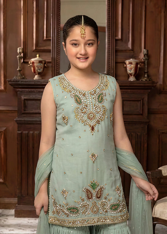 INAYA