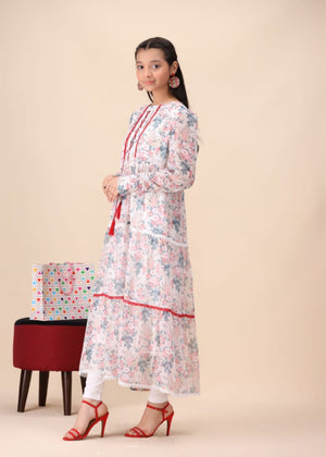 WHITE FLORAL TIERED PISHWAS